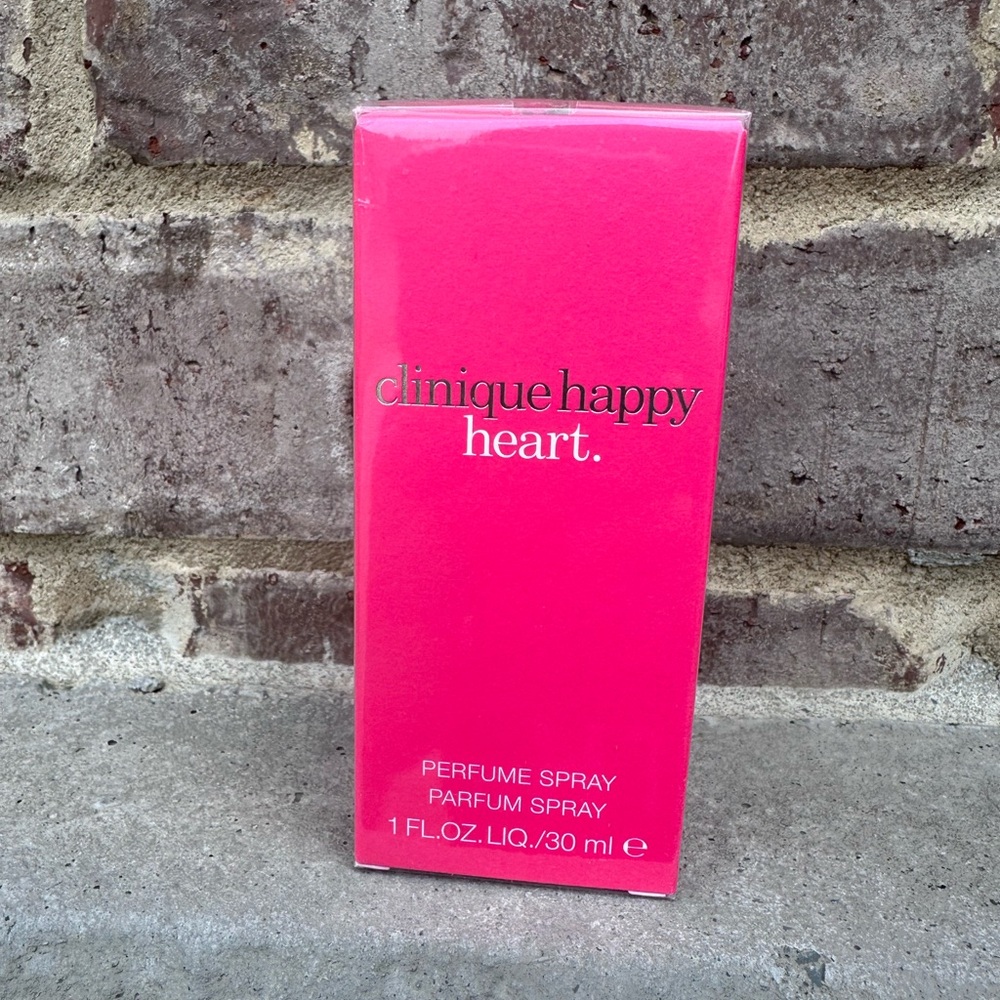 CLINIQUE HAPPY HEART PARFUM SPRAY PERFUME 1 OZ BRAND NEW FULL SIZE SEALED BOX